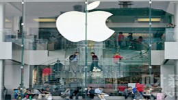 Industry Waits to See Whether China Mobile and Apple Will Finally Make a Deal