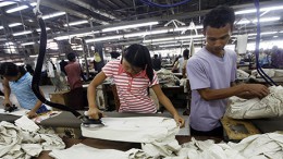 Myanmar garment factory workers