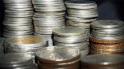 Public debt doesn't cease