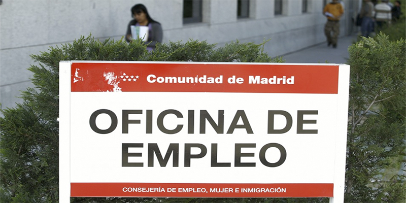 Spanish Unemployment Drops Below Double Digits: 9.93%