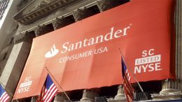 Santander Consumer USA, a subsidiary of the Spanish bank, has assured the US markets regulator (the SEC) that it is in talks with Fiat Chrysler about its plans in the US