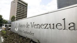 Santander could return to Venezuela through Julius Baer