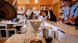 Overall and core CPI in US both at 3% year-on-year in September ISM servicios EEUU