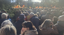 Opposition Leader Gathers 40,000 People to Demand Elections PP