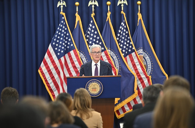 Fed keeps benchmark rates at 3.50–3.75% and appears to be entering ‘wait and see’ mode Fed Enero 2025