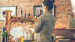 empleo espana paro trabajo hosteleria